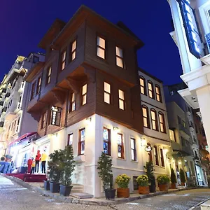 Elyka Istambul
