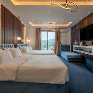 Greek House 2*, Неос-Мармарас Греция